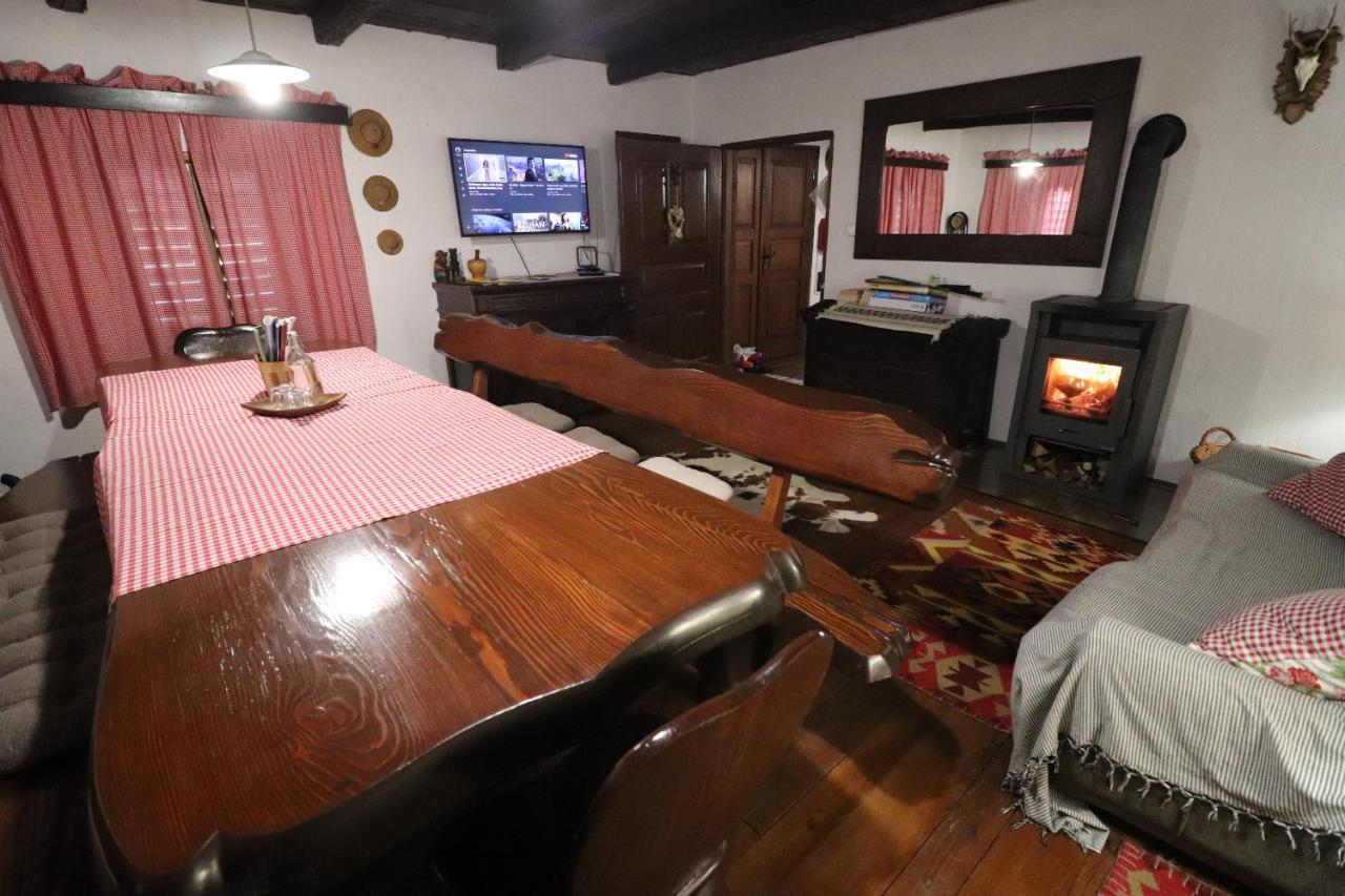 Villa Pepeljuga Kuca Za Odmor Vizovlje エクステリア 写真