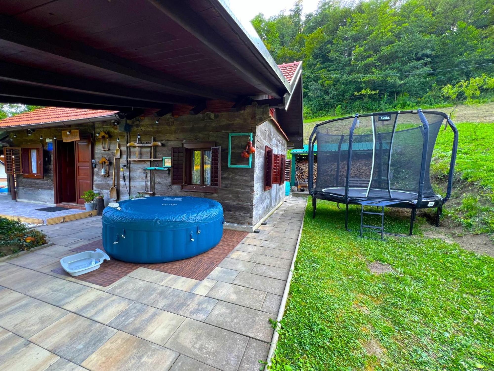 Villa Pepeljuga Kuca Za Odmor Vizovlje エクステリア 写真