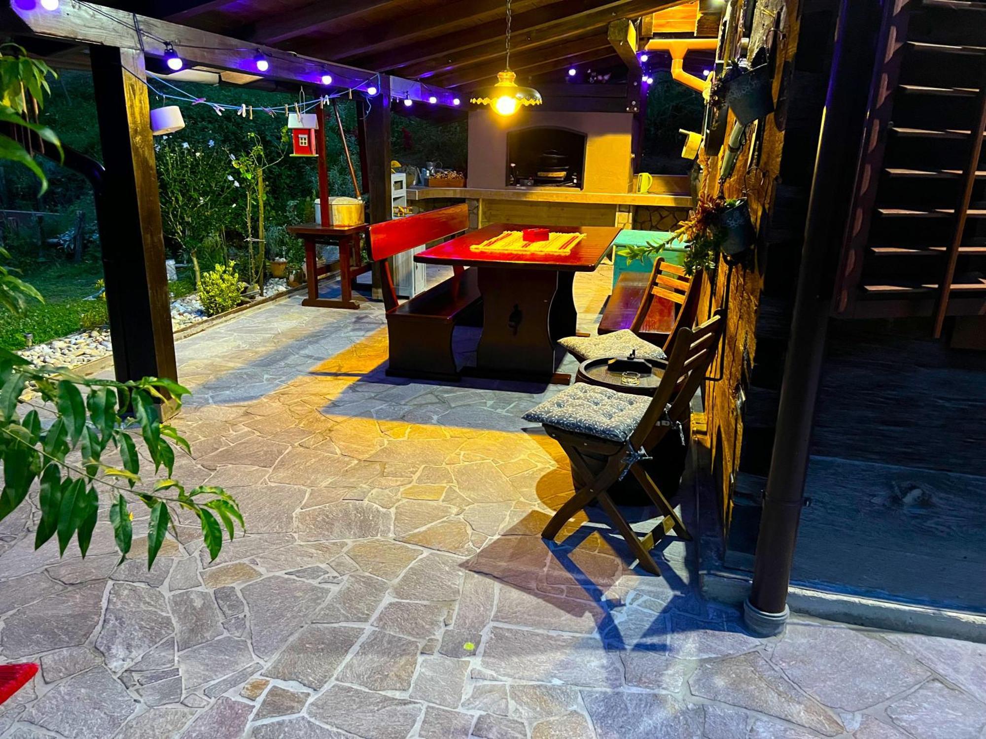 Villa Pepeljuga Kuca Za Odmor Vizovlje エクステリア 写真